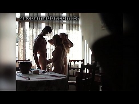 ❤️ Teman seks mengundang pria raksasa dan threesome bersamanya ❌ Super porno di id.pornplaybb.ru ❤